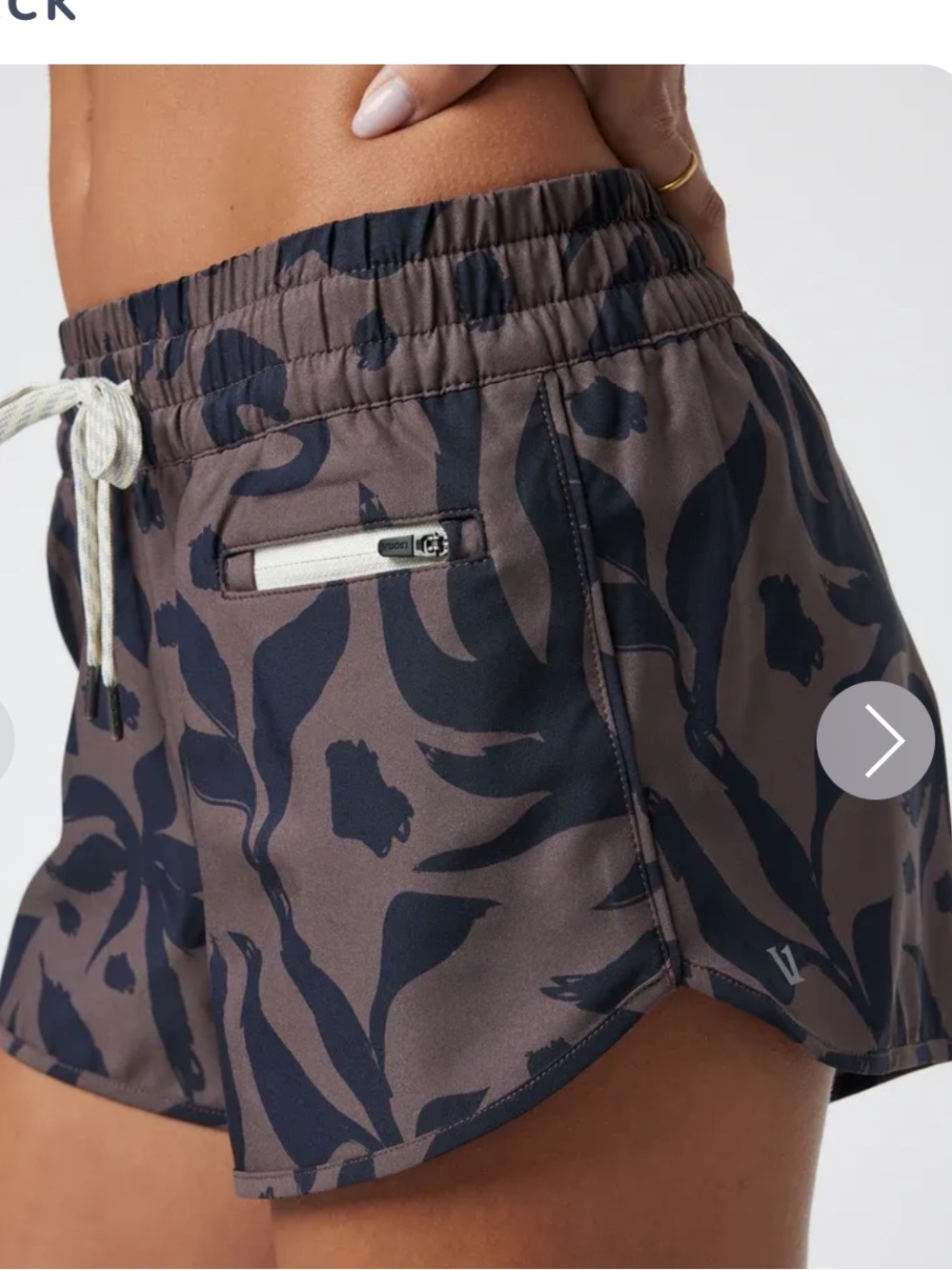 VUORI Clementine 2.0 Short 2.5" Chocolate Contigo XS/S EUC